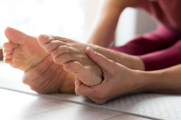 Exercícios para joanete com elástico: guia completo